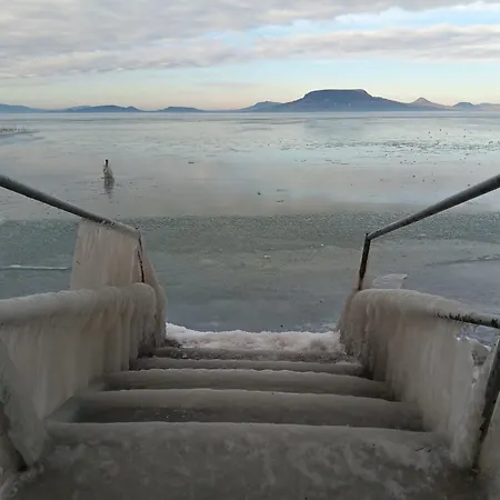 Camping Camping&apartman *